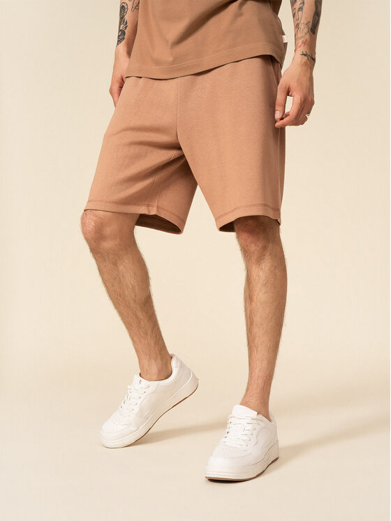 Outhorn Pantaloni scurți sport OTHSS23TSHOM136 Portocaliu Regular Fit