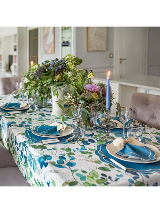 Roseberry Home Roseberry Home Podkładka na stół haftowana Blue Petali Niebieski