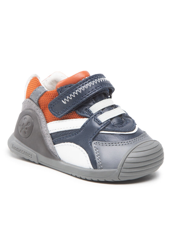 Sneakers Biomecanics