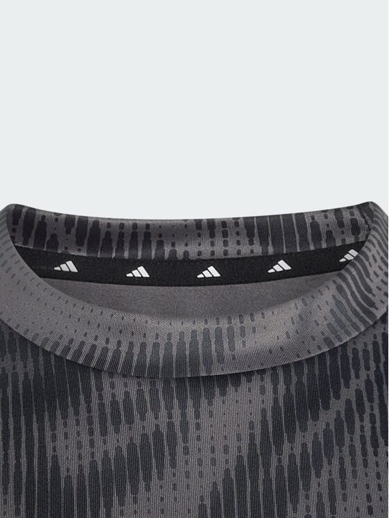 adidas adidas Koszulka techniczna 168905 Szary Loose Fit