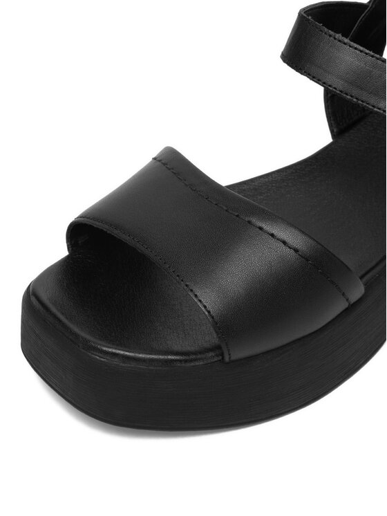 Lasocki Lasocki Sandali CEO-WI23-NAGINA-10 Črna