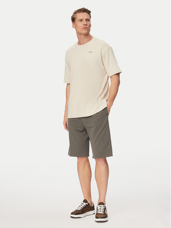 Guess Guess Pantaloni scurți sport U6GD00 KC241 Gri Regular Fit