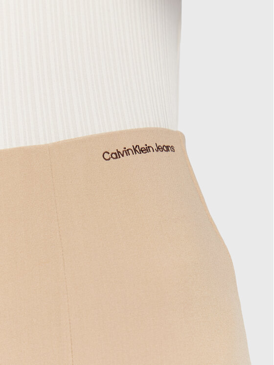 Calvin Klein Jeans Calvin Klein Jeans Παντελόνι υφασμάτινο J20J220529 Μπεζ Slim Fit