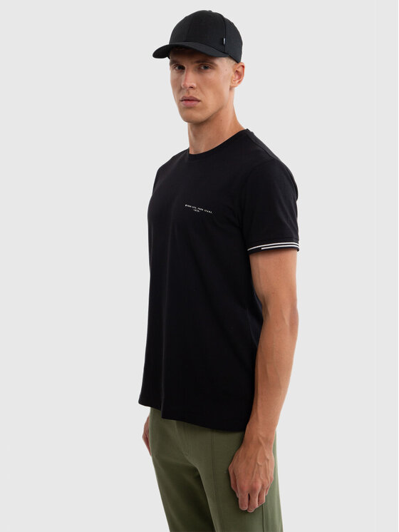 BIG STAR BIG STAR T-Shirt WLADER_906_150 Czarny Classic Fit