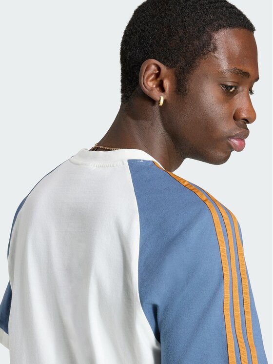 adidas adidas T-Shirt 161533 Granatowy Loose Fit