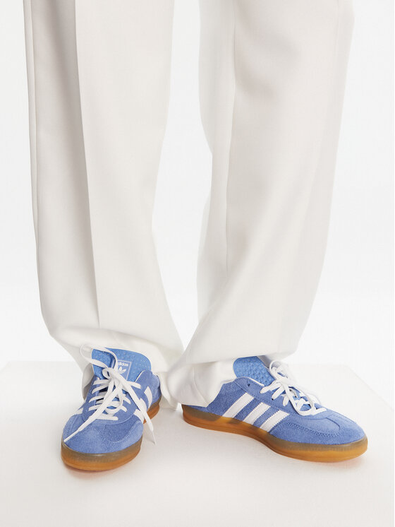adidas adidas Sneakersy Gazelle Indoor HQ8717 Modrá