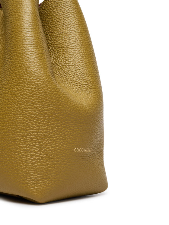 Coccinelle Coccinelle Torbica SHA Coccinelle C-Easy E1 SHA 11 02 01 Zelena