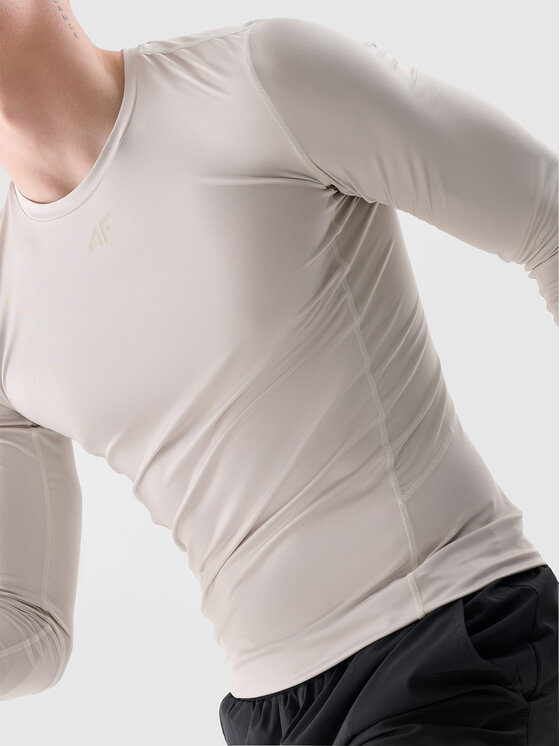 4F 4F Koszulka techniczna BASIC+ Kremowy Slim Fit