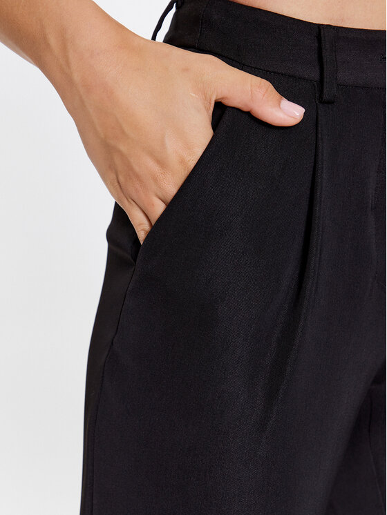 Armani Exchange Armani Exchange Pantaloni di tessuto 6RYP05 YN4LZ 1200 Nero Regular Fit