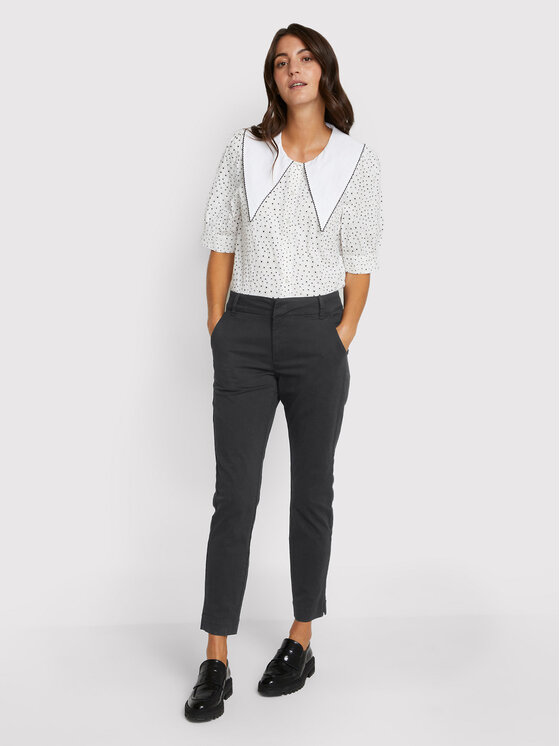 Kaffe Kaffe Pantaloni di tessuto Mette 10506121 Nero Regular Fit