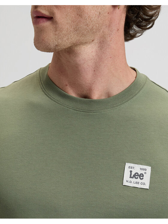 Lee Lee T-shirt WOVEN LABEL TEE Verde Regular Fit