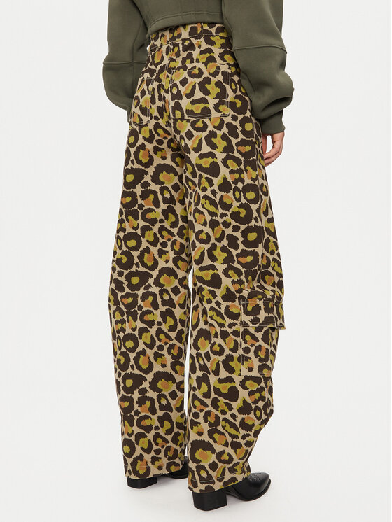 Alpha Industries Alpha Industries Kargo hlače 148021C Smeđa Loose Fit