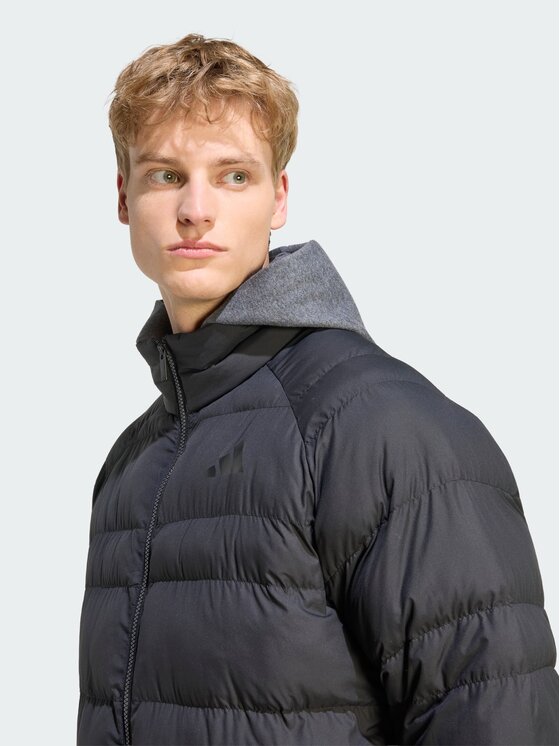 adidas adidas Zimní bunda Essentials Packable KF2710 Černá Loose Fit