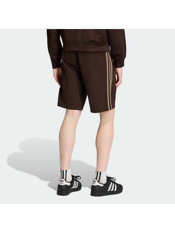 adidas adidas Szorty materiałowe 159264 Brązowy Regular Fit