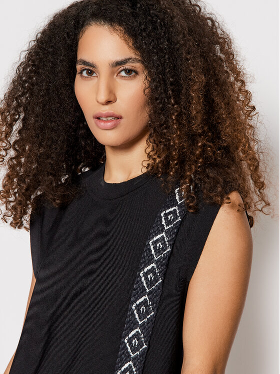 Liviana Conti Liviana Conti Trikotažinė suknelė F2SA70 Juoda Regular Fit