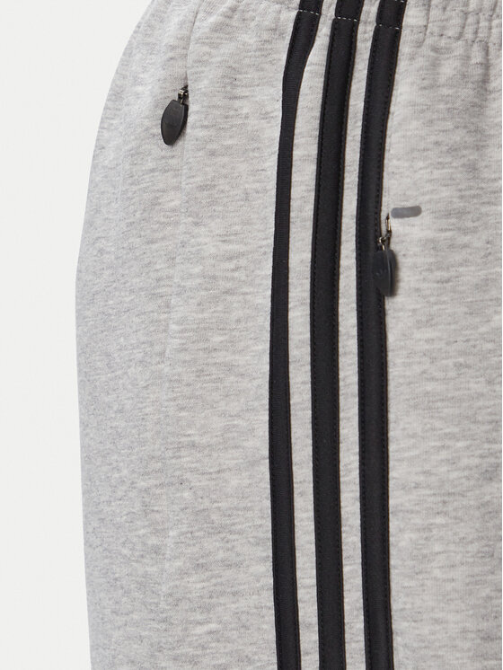adidas adidas Jogginghose Spacer Teamgeist 26 Cutline KR7073 Hellgrau Regular Fit