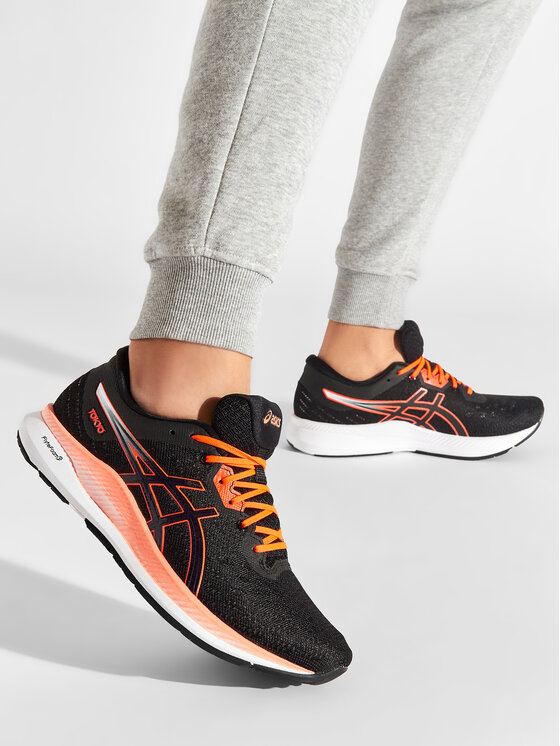 Asics tokyo 2025