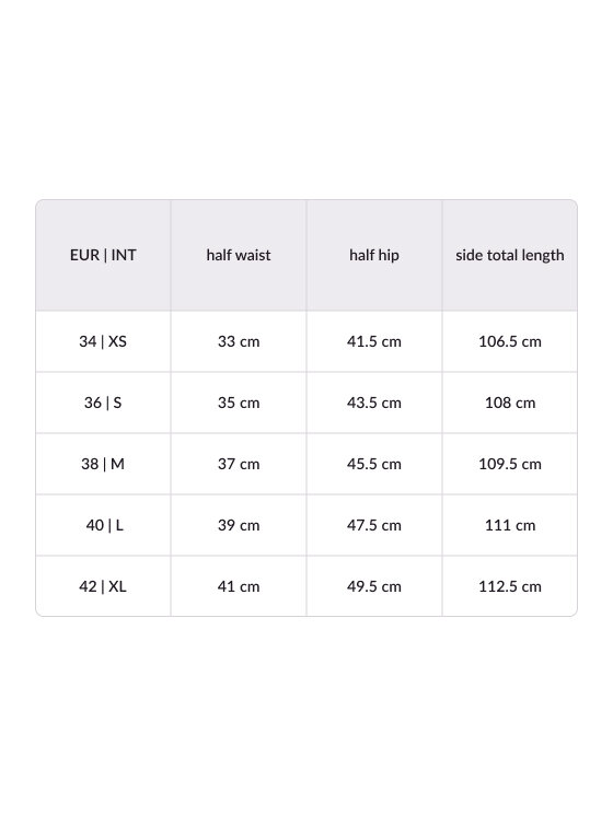 Rinascimento Rinascimento Hlače CFC0125304003 Crna Regular Fit