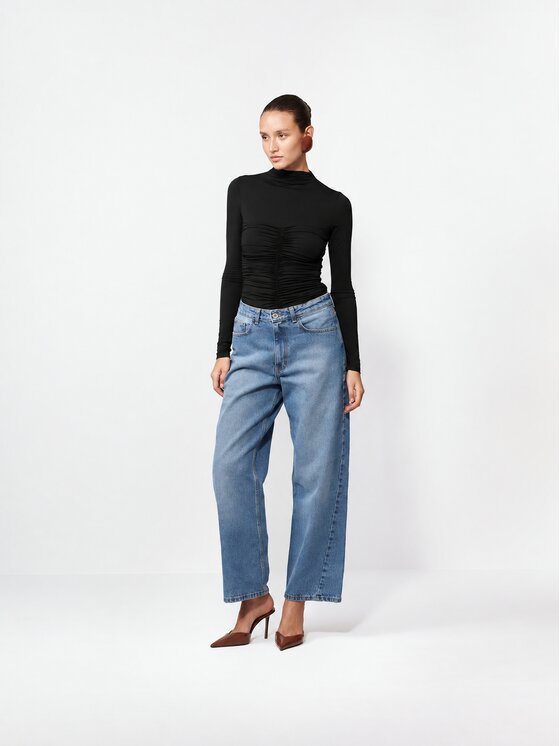 La Mania La Mania Bluzka SOLLA Czarny Basic Fit