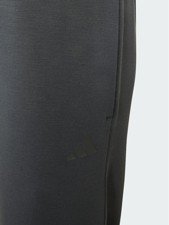 adidas adidas Spodnie materiałowe 168518 Czarny Regular Fit