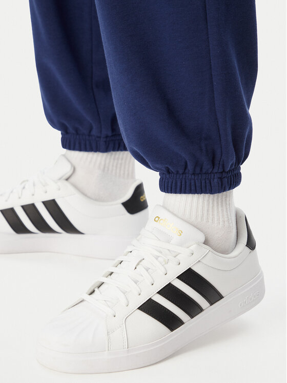 adidas adidas Долнище анцуг Seasonal Essentials Collegiate French Terry Cuffed KG0521 Тъмносин Regular Fit