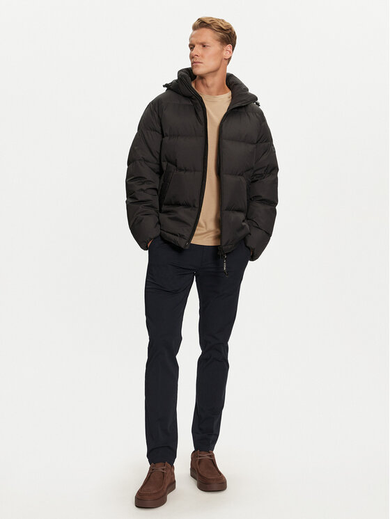 Marc O'Polo Marc O'Polo Vatovaná bunda M29 0960 70266 Černá Regular Fit