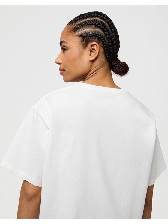 Wrangler Wrangler T-Shirt GIRLFRIEND TEE Biały Relaxed Fit