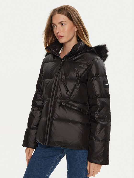 Calvin Klein Calvin Klein Vatovaná bunda K20K207733 Černá Regular Fit