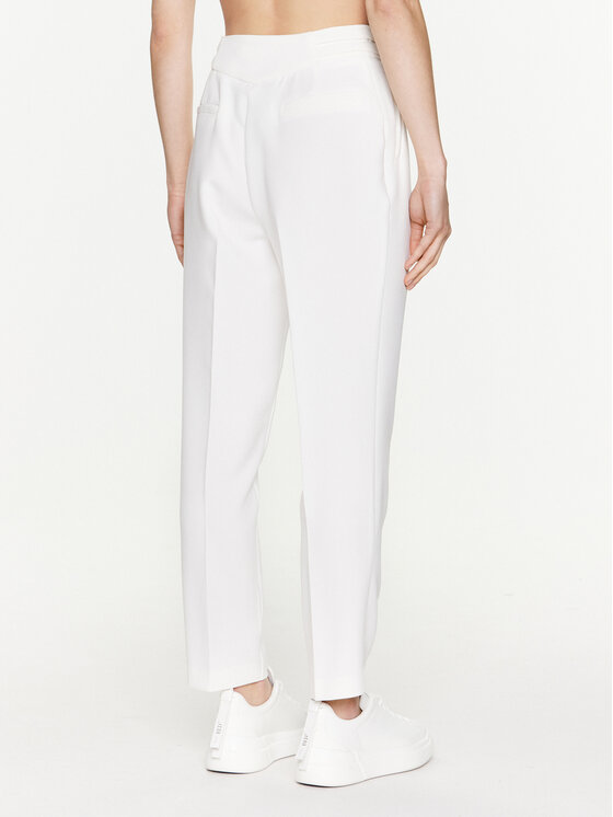 NAF NAF NAF NAF Hlače iz tkanine Efonda XENP57 Écru Regular Fit