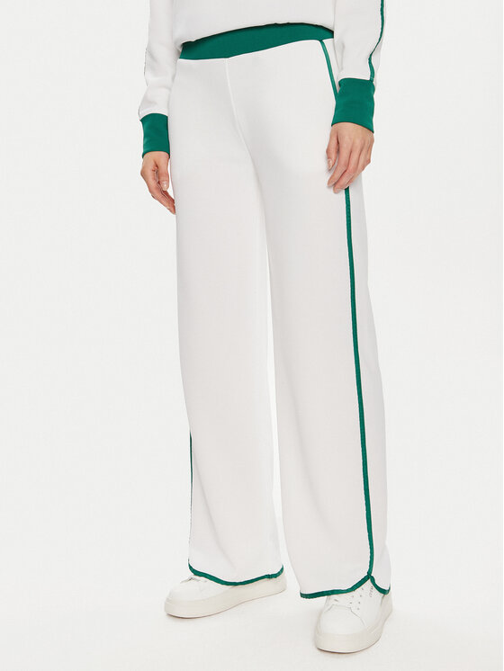 Guess Guess Pantaloni da tuta V4GB02 KBFB2 Verde Regular Fit