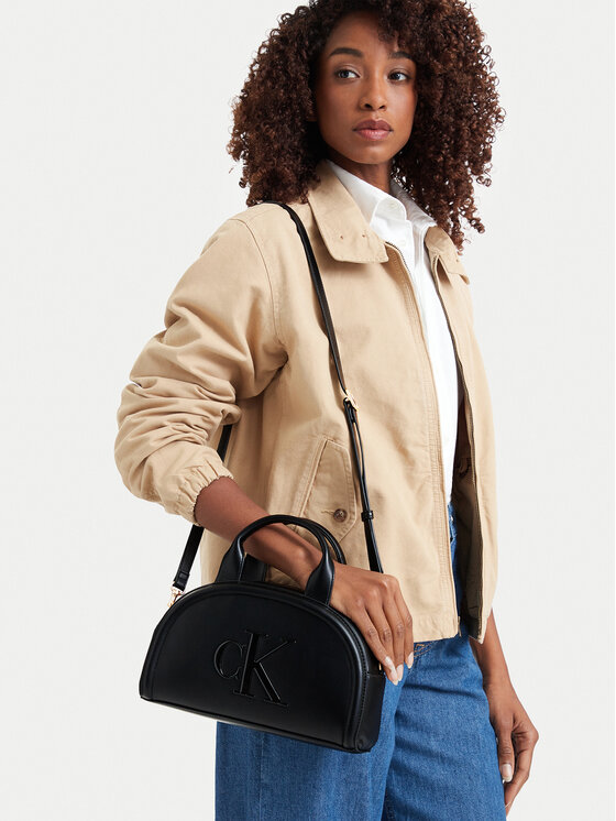 Calvin Klein Calvin Klein Käekott Bold Ck Dome Crossbody LV04F3895G Must