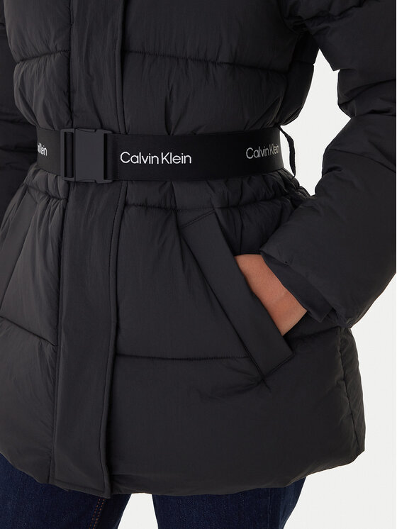 Calvin Klein Jeans Calvin Klein Jeans Žieminė striukė LV047D507G Juoda Regular Fit