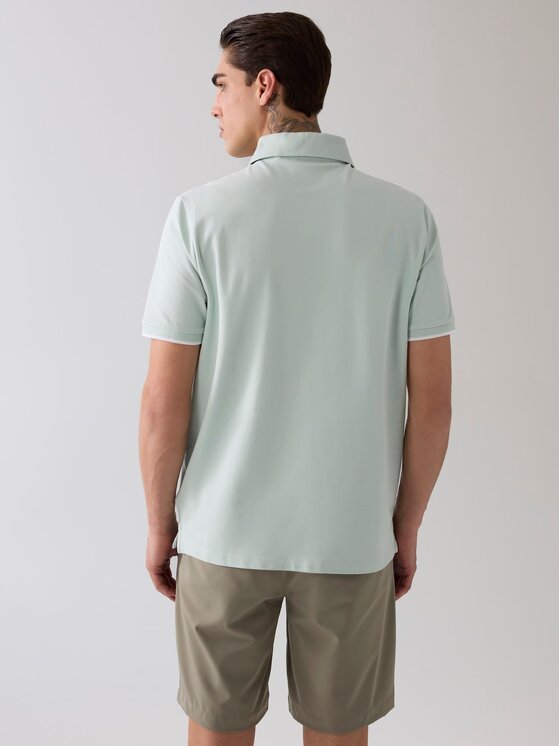 Guess Guess T-Shirt 182469 Zielony Classic Fit