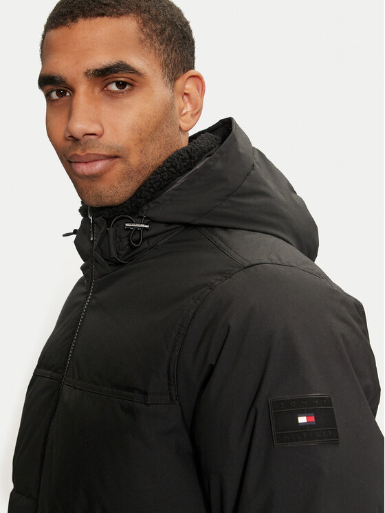 Tommy Hilfiger Tommy Hilfiger Télikabát Rockie MW0MW37125 Fekete Regular Fit