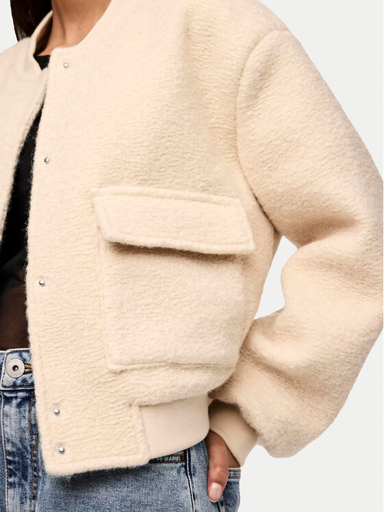 Pieces Pieces Bundy bomber Fully 17152505 Biela Regular Fit