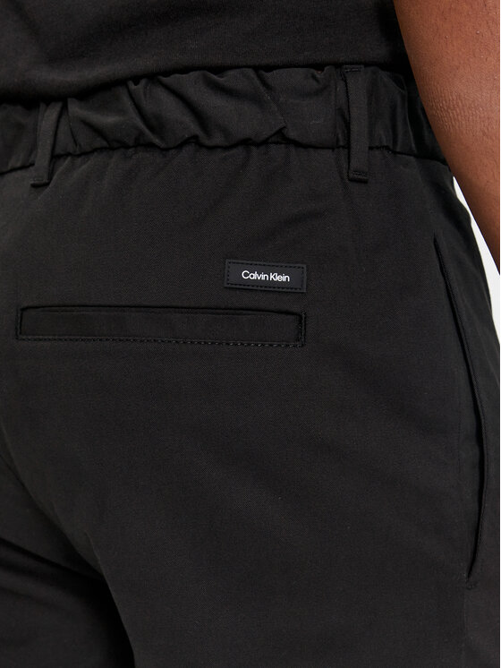 Calvin Klein Calvin Klein Čino bikses Modern K10K112383 Melns Tapered Fit