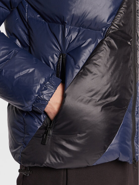 EA7 Emporio Armani EA7 Emporio Armani Vatovaná bunda 6LPB53 PNR4Z 1554 Tmavomodrá Regular Fit
