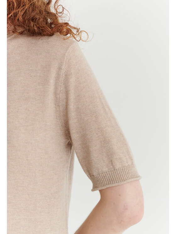 TATUUM TATUUM Sweter MEOLTE Beżowy Classic Fit