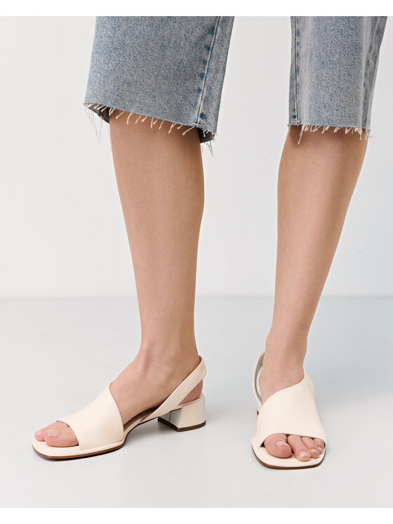 Estro Estro Σανδάλια ER00116929 Λευκό