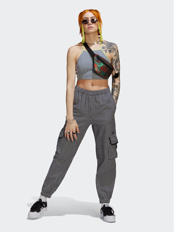 adidas adidas Medžiaginės kelnės Gingham HB9456 Juoda Loose Fit