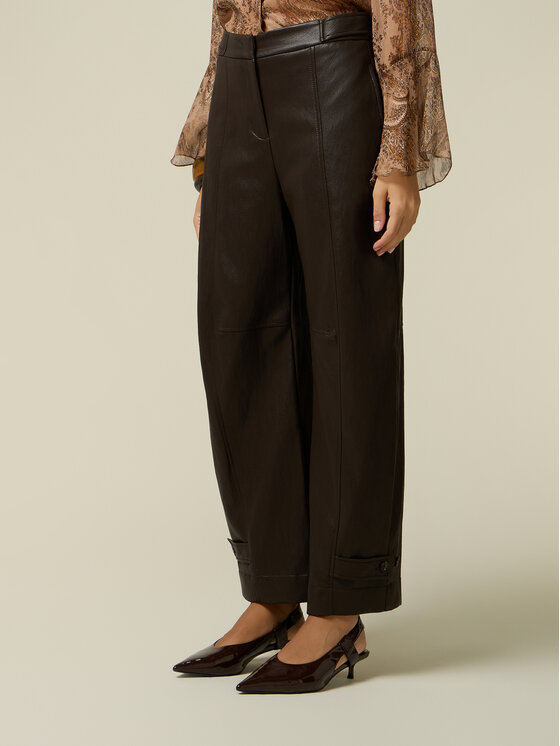Oltre Oltre Spodnie materiałowe P09JR009911N032 Brązowy Flared Fit