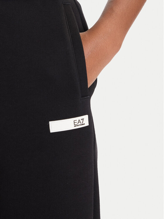 EA7 Emporio Armani EA7 Emporio Armani Dressipüksid 7W000678 AF13151 UC001 Must Regular Fit