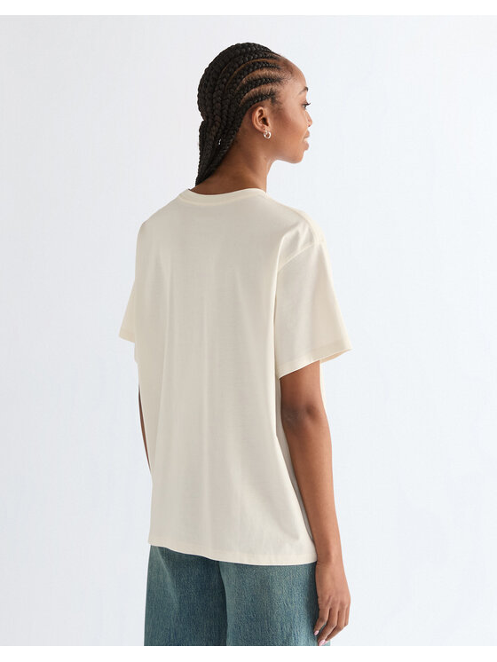 Wrangler Wrangler T-Shirt GIRLFRIEND TEE Biały Relaxed Fit