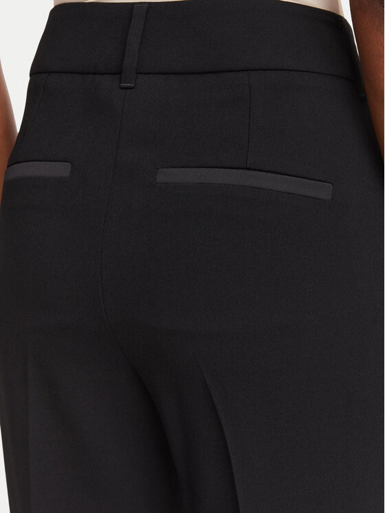Marella Marella Szövet nadrág Nembo 2623136053 Fekete Regular Fit