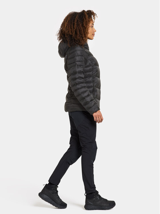 Didriksons Didriksons Zimní bunda June Wns Jkt 504945 Černá Regular Fit