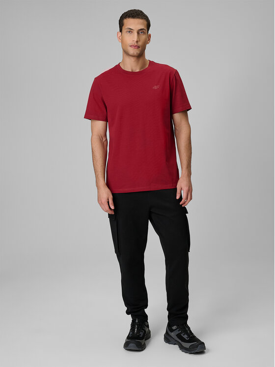 4F 4F Spodnie dresowe ESSENTIAL 2 Czarny Slim Fit