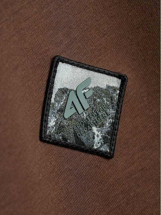 4F 4F Felpa OVERLAND Marrone Regular Fit