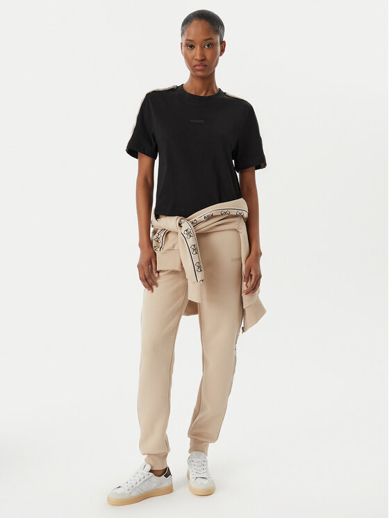 Guess Guess T-shirt V3RI08 I3Z14 Nero Relaxed Fit