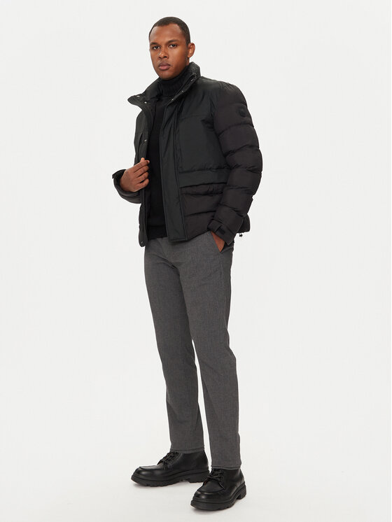 Colmar Colmar Zimní bunda 1108V 2YH Černá Regular Fit