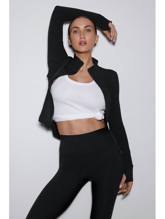 Estro Estro Súprava mikina a legíny ER00119509 Čierna Slim Fit